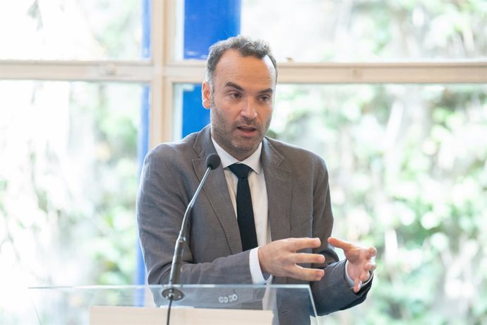 Archivo - Arquivo - O Diretor do CIDOB, Pol Morillas, durante uma reunião para explicar as prioridades da Presidência espanhola do Conselho da UE, em 10 de julho de 2023, em Barcelona, Catalunha (Espanha). De 1º de julho a 31 de dezembro de 2023, a Espanh