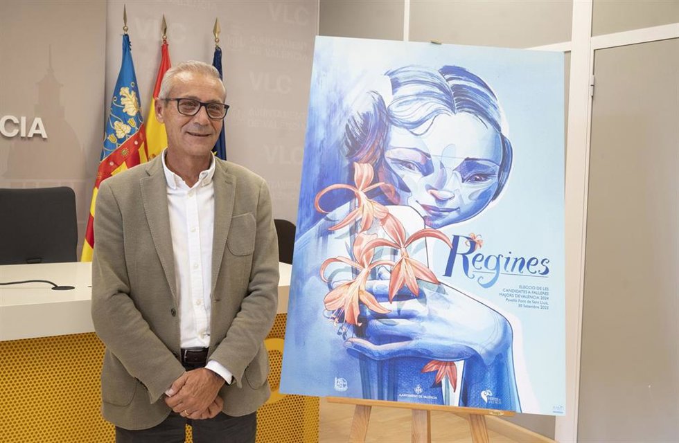 Archivo - El concejal de Fallas en el Ayuntamiento de Valncia y presidente de la Junta Central Fallera, Santiago Ballester, en una imagen de archivo. 