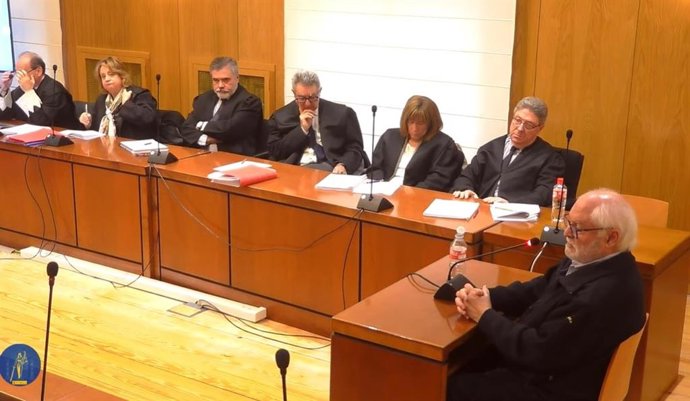 El exdirectivo de Biovent Ricardo Bravo, durante su declaraciones en la Audiencia de Valladolid en el juicio por la 'trama eólica'.