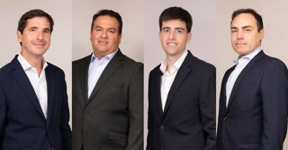 De izquierda a derecha: Ignacio Ripol, socio de Legal; Jesús David Roa, socio de Auditoría; Óscar Castelló, socio de Auditoría; y Felipe Cuadra, socio de Auditoría.