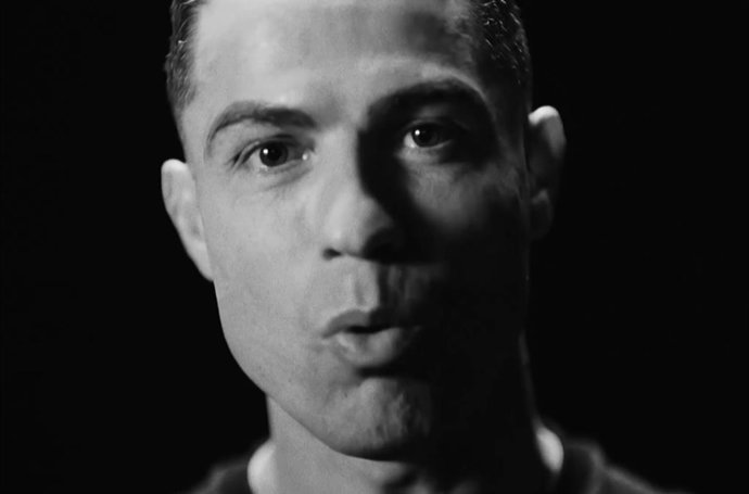 Más Allá Del Fútbol: Cristiano Ronaldo Descubre Los Destinos Más Emblemáticos De Arabia Saudí