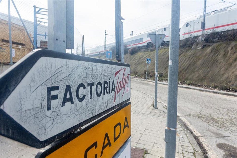 Archivo - Un cartel indica la sede de Talgo, a 9 de febrero de 2025, en Madrid (España).  