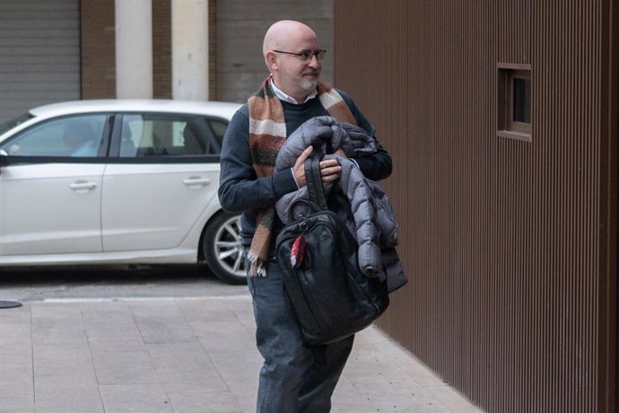 Suárez a su llegada a los juzgados de Catarroja