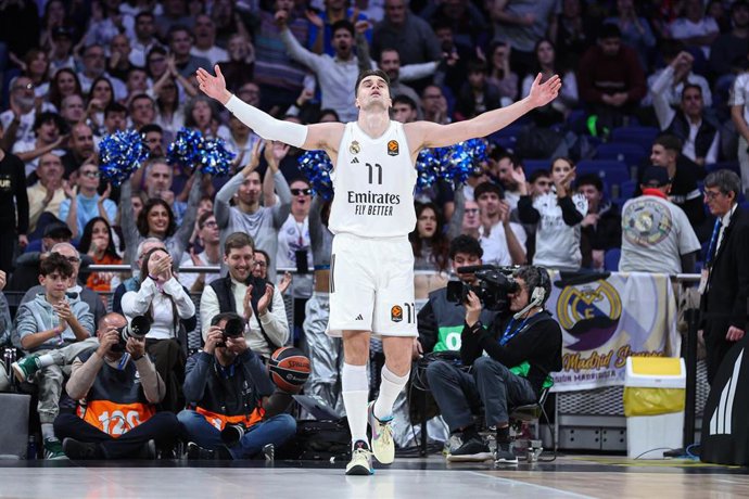 Mario Hezonja durante un partido del Real Madrid