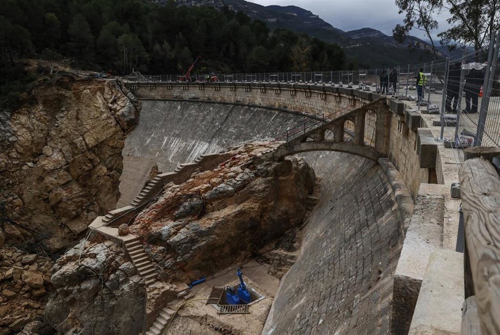 Archivo - Vista de la presa de Buseo, a 11 de diciembre de 2024, en Chera, Valencia