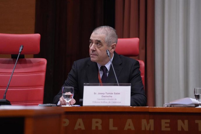 Archivo - El  juez y candidato a director de Antifrau, Josep Tomàs Salas durante la comisión en el Parlament, a 11 de diciembre de 2025, en Barcelona, Cataluña (España).