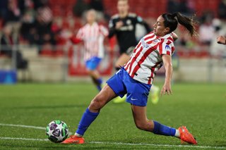 Fiamma of Atletico de Madrid in action during the UEFA Women's Champions League match between Atletico de Madrid and Bayern Munchen at Centro Deportivo Wanda, on December 10, in Alcala de Henares, Madrid, Spain.