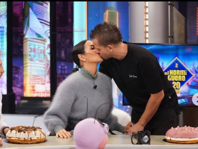 Dabiz Muñoz ha pedido matrimonio a Cristina Pedroche en directo en 'El Hormiguero'