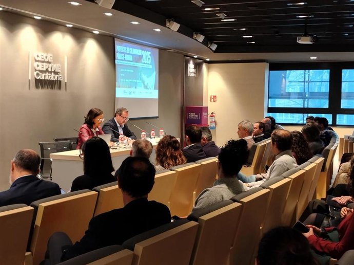 Jornada sobre proyectos de colaboración público-privada.