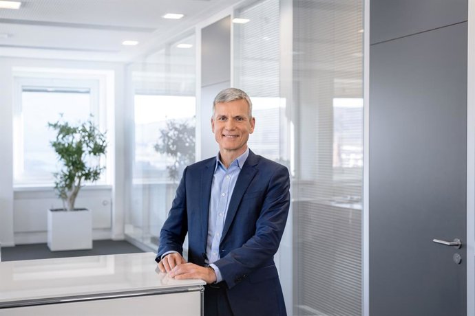 Andreas Pecher, President and CEO of the ZEISS Group
