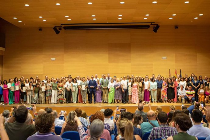 Archivo - Toma de posesión de funcionarios de la administración regional-Archivo-