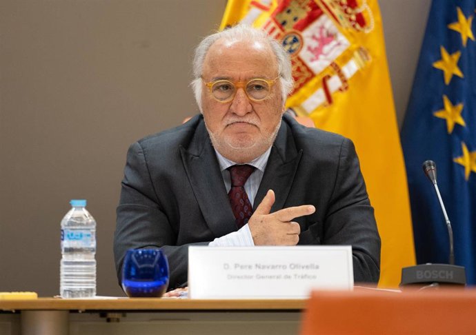 Archivo - El director general de Tráfico, Pere Navarro, interviene durante una rueda de prensa, en la Dirección General de Tráfico, a 10 de enero de 2025, en Madrid (España). Durante su comparecencia, el ministro ha presentado el balance de siniestralidad