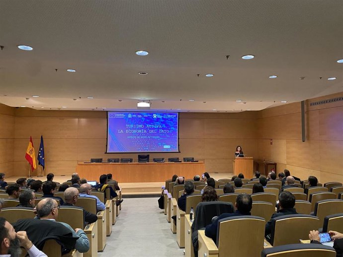La secretaria de Estado de Turismo, Rosario Sánchez, ha presentado este jueves la iniciativa 'Espacio de Datos de Turismo', una plataforma de datos sectorial para el sector que permite a las empresas solicitar el 'Kit Espacio de datos'.