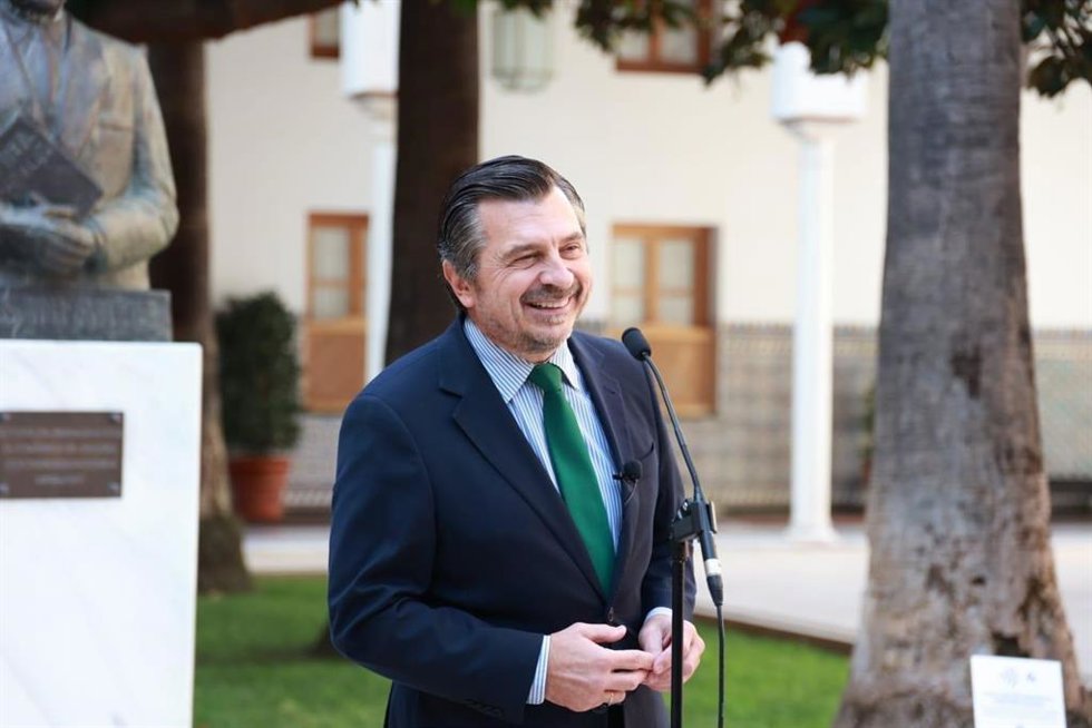 El portavoz del PP-A en el Parlamento andaluz, Toni Martín, este jueves en el Parlamento
