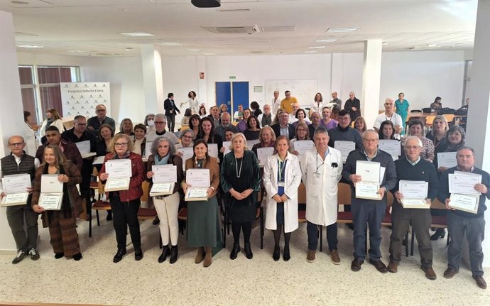 Homenaje a los profesionales del Hospital Infanta Elena jubilados.