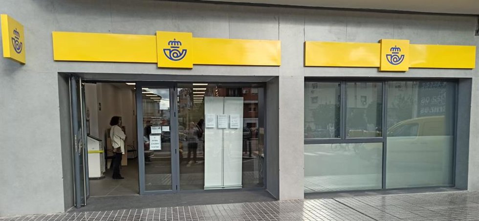 Archivo - Una oficina de Correos en una imagen de archivo