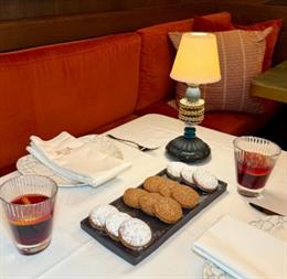 El arte de la Navidad en Granada: Palacio Gran Vía invita a amasar la tradición en su taller de mantecados