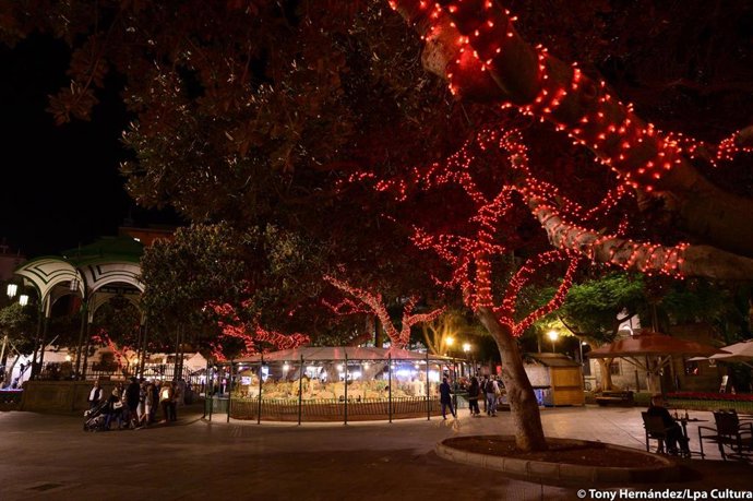 Archivo - Belén de San Telmo y luces de Navidad en Las Palmas de Gran Canaria en la Navidad de 2024 (foto recurso)