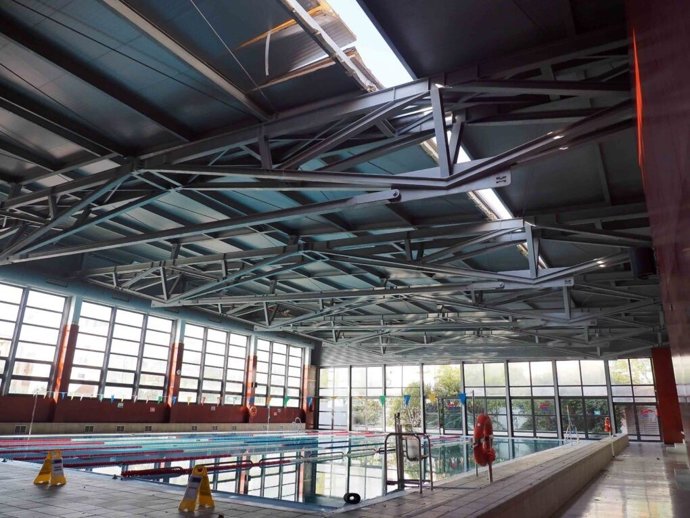 Piscina municipal de Isla Cristina (Huelva).