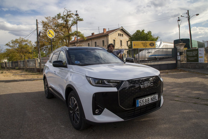 Ebro s700 PHEV: el coche más vendido de la española con más de 1.200 km de autonomía, desde 35.400 euros