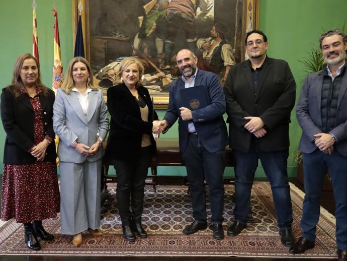 A Universidad de Zaragoza, el Gobierno de Aragón y Amazon Web Services lanzan un programa pionero de innovación en inteligenciaL artificial