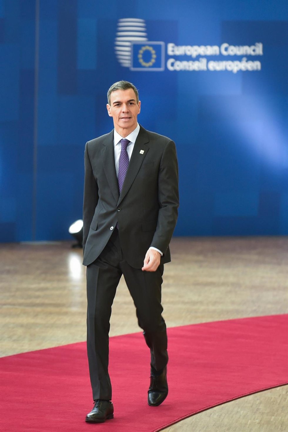 El presidente del Gobierno, Pedro Sánchez, a su llegada a la reunión del Consejo Europeo, a 18 de diciembre de 2025, en Bruselas (Bélgica).