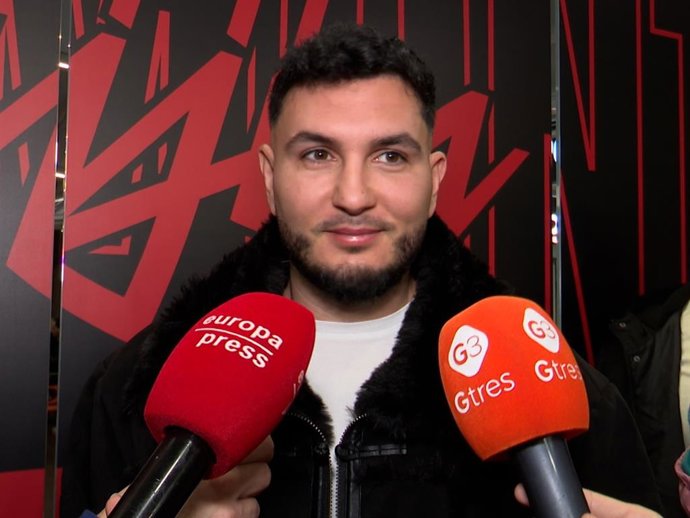 Omar Montes inaugura su cadena de kebabs