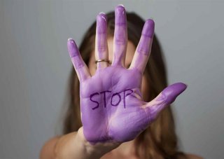 Archivo - Charlas contra la violencia de género y el manifiesto institucional protagonizan la programación por el 25N