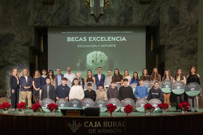 Fundación Caja Rural de Aragón reparte 20.000 euros en ayudas a jóvenes deportistas.