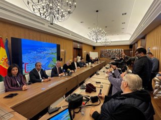 Encuentro de la Autoridad Portuaria de Motril con los periodistas de la costa de Granada con motivo de la Navidad de 2025