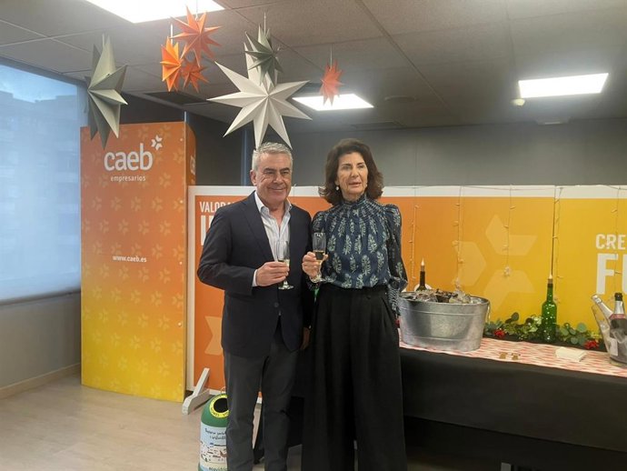 La presidenta de CAEB, Carmen Planas, durante la tradicional copa de Navidad.
