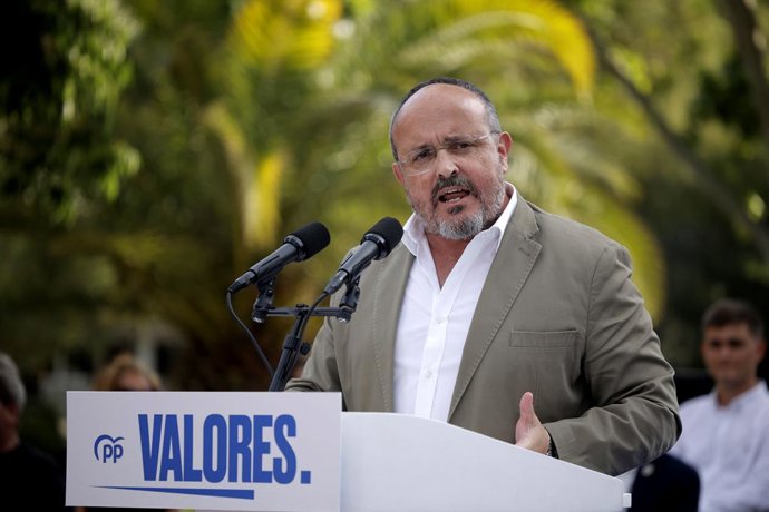 Archivo - El president del PP a Catalunya, Alejandro Fernández