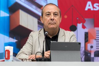 Archivo - El secretario confederal de Protección Social y Políticas Públicas, Carlos Bravo.