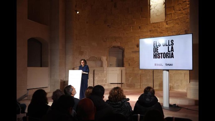 Hernández durante el acto de este viernes.