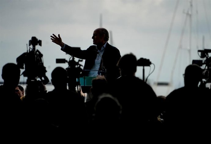 Archivo - El expresidente de la Generalitat Valenciana Francisco Camps