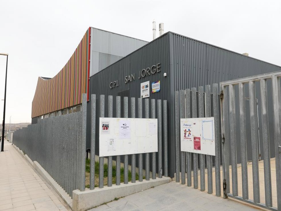 El CPI San Jorge, en el barrio de Valdespartera, es uno de los 15 centros que verá reforzado su personal no docente.