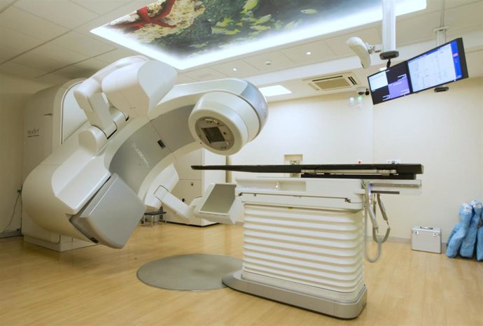 Los avances en radioterapia permiten un tratamiento oncológico con "menos toxicidad" y "mejores resultados clínicos"