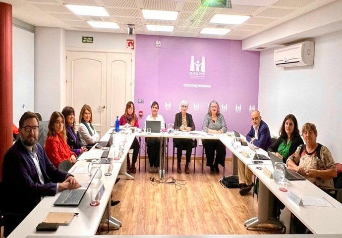 Emakunde evidencia el compromiso de los municipios vascos con los protocolos locales en materia de violencia machista