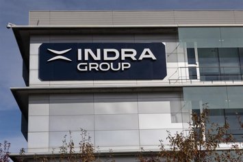 Fachada de la sede de Indra, a 25 de noviembre de 2025, en Alcobendas, Madrid (España).