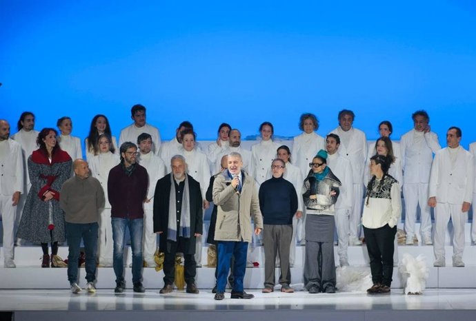 El alcalde de Barcelona, Jaume Collboni, preestrena el Barcelona Festival de Nadal 2025 que incluirá 357 funciones de arte de calle