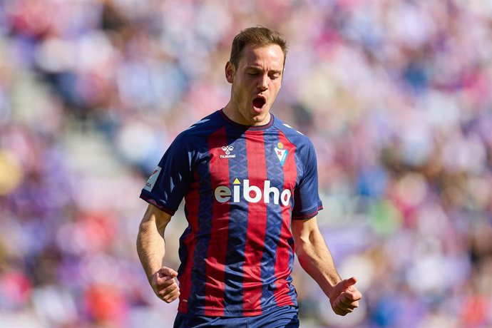 Archivo - March 24, 2024, Valladolid, Spain: Jon Bautista of SD Eibar celebrates his goal against Real Valladolid during the 2023/24 LaLiga Hypermotion week 32 football match between Real Valladolid and SD Eibar at Jose Zorrilla Stadium. Final score: Real