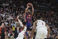 El Barça conquista un histórico thriller ante Baskonia