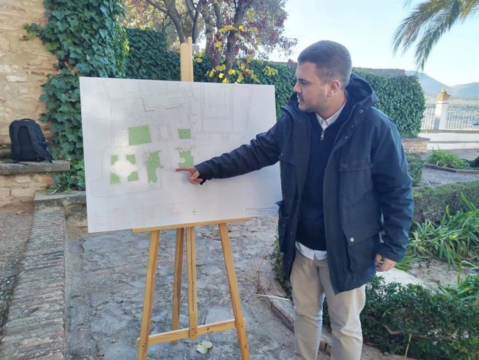 El Ayuntamiento de Ronda (Málaga), a través del delegado municipal de Turismo, Ángel Martínez, ha anunciado que el patio mudéjar del Palacio de Mondragón será objeto de distintas mejoras durante el primer semestre de 2026.