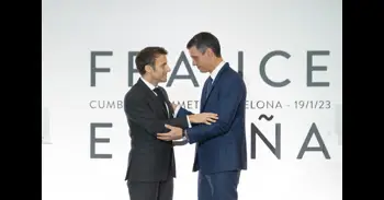 El Gobierno busca cómo salvar el Tratado de Amistad con Francia tras el 'no' del Congreso y la inhibición del TC