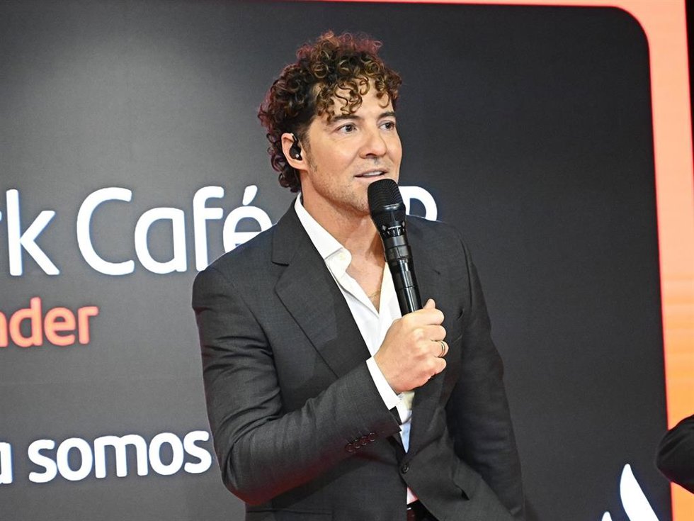 David Bisbal durante la inauguración del Work Café Santander 100, a 11 de diciembre de 2025, en Madrid (España).