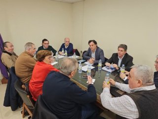 Reunión del Grupo Popular en el Ayuntamiento de Jaén con el Consejo Económico y Social (CES) local.
