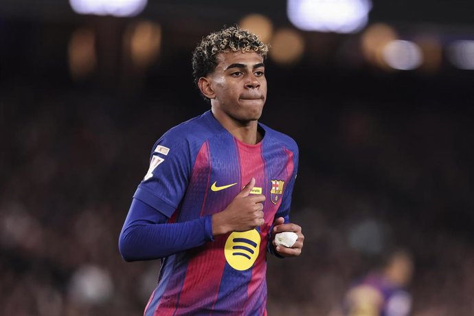 El futbolista del FC Barcelona Lamine Yamal