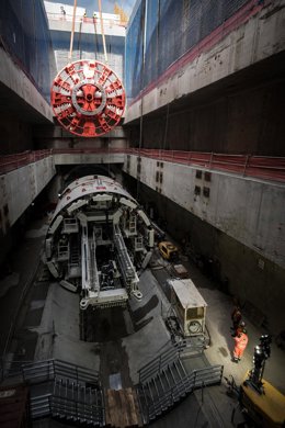 Montaje de la tuneladora Mayrit, a 9 de diciembre de 2025, en Madrid (España).