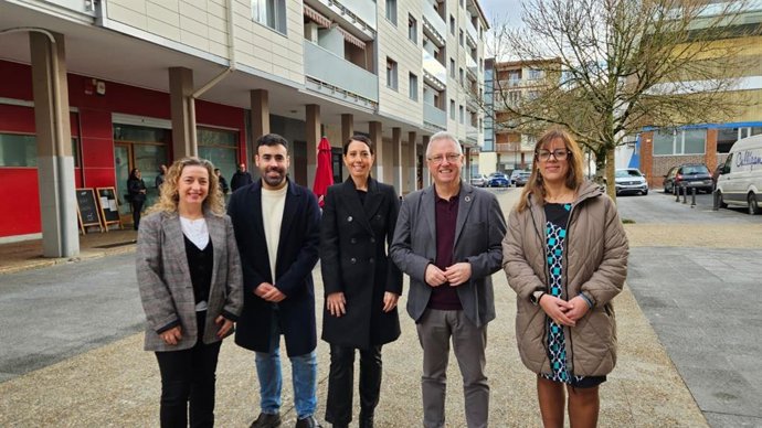 Dirigentes del PSE-EE en Andoain (Gipuzkoa)