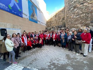 La recogida de juguetes por parte del PP de Almería en la localidad de Adra.